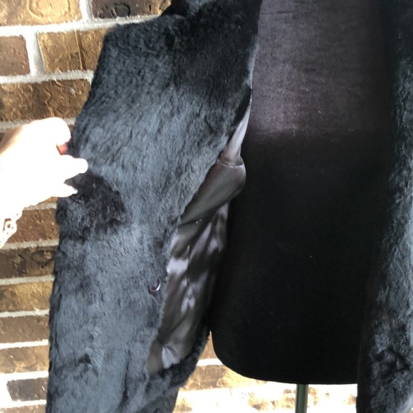 ARDEN B Black Genuine Rabbit Fur Coat - Picture 8 of 9